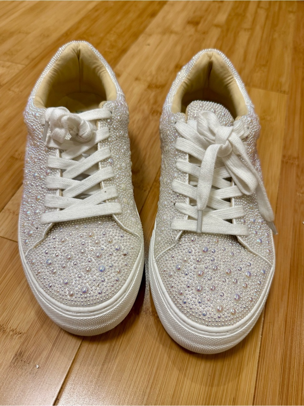 Betsey Johnson White Crystal Pearl Embellished Sneakers Wm Sz 7.5M